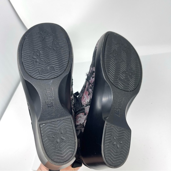 Alegria Eliza Dame lace up booties - Picture 5 of 7